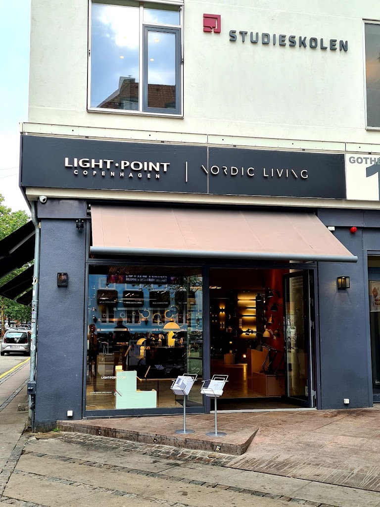 light-point-8.jpeg