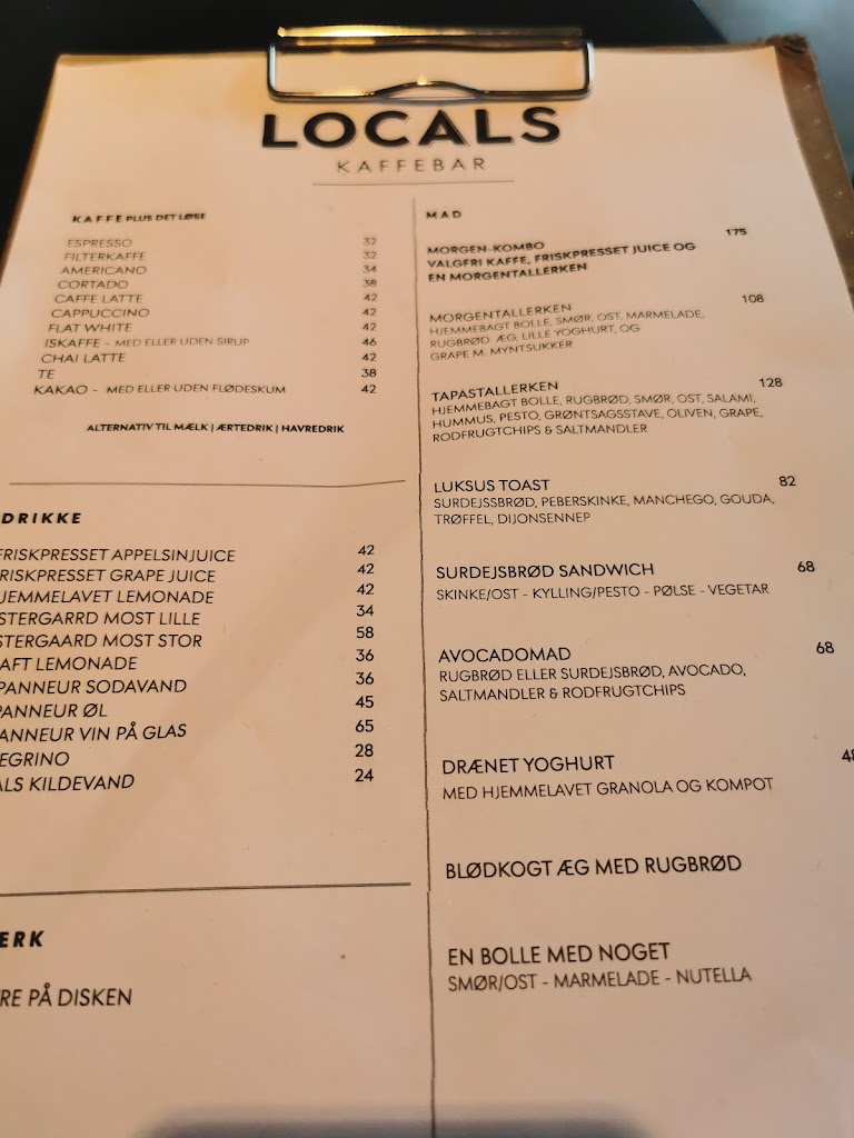 locals-kaffebar-3.jpeg