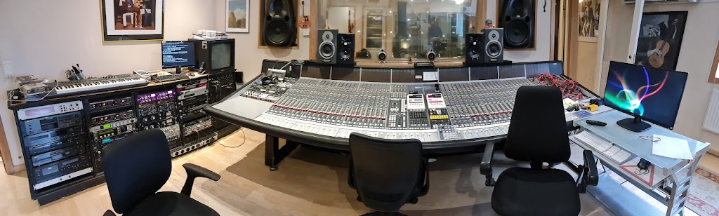 media-sound-studios-13.jpeg