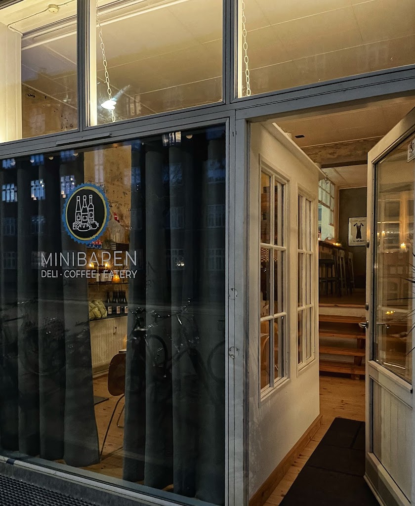 minibaren-cafe-eatery-17.jpeg