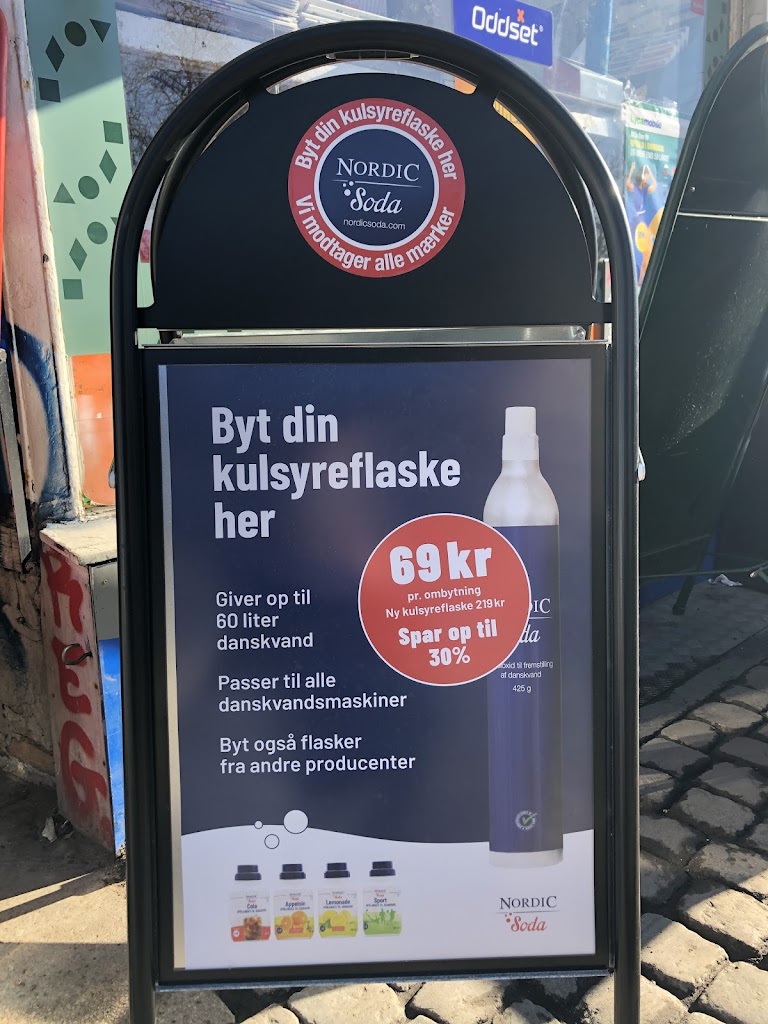obro-kiosk-2.jpeg