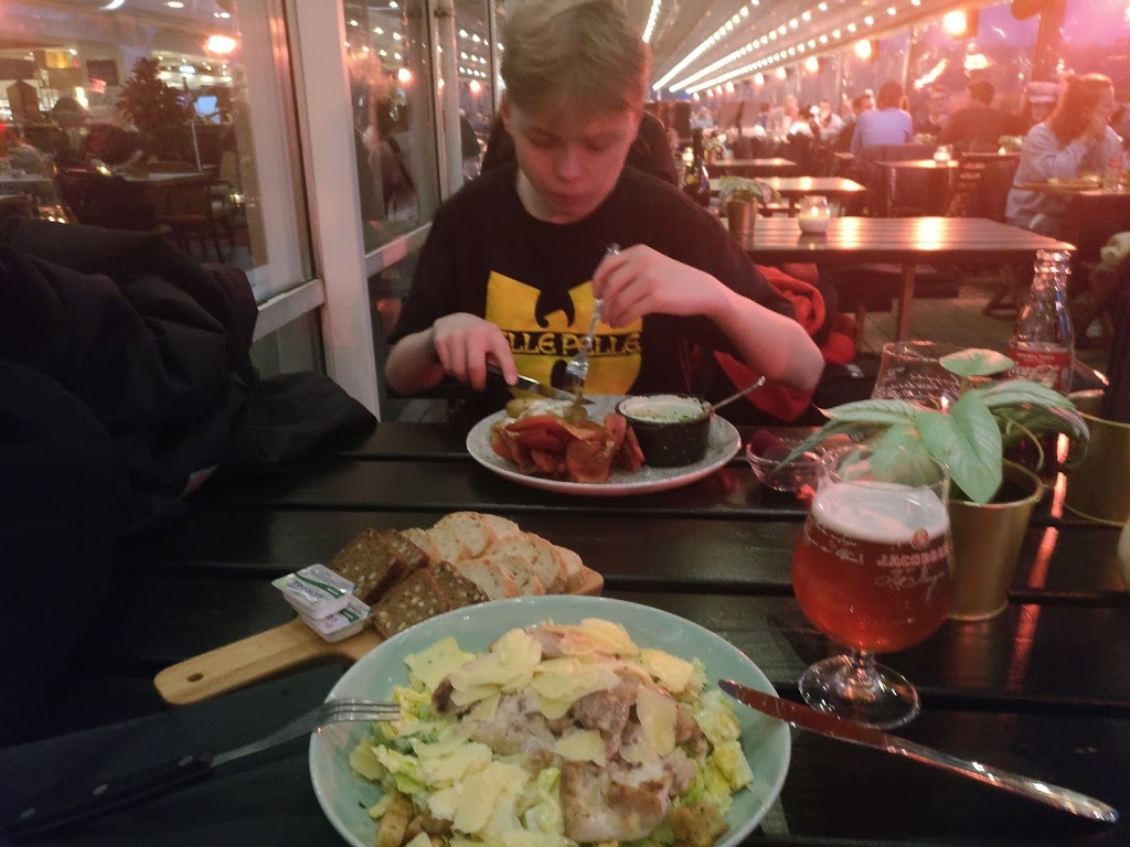 palaeo-illum-rooftop-restaurant-take-away-10.jpeg