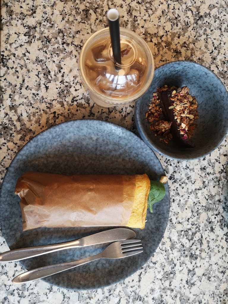 palaeo-illum-rooftop-restaurant-take-away-13.jpeg