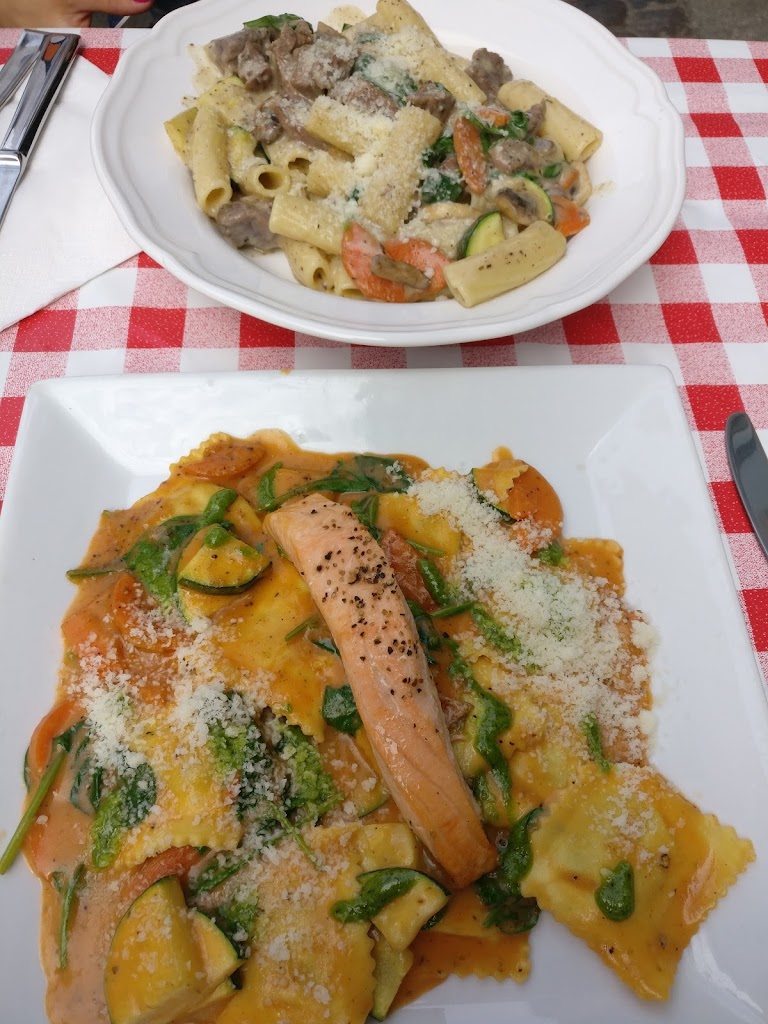 pasta-mania-8.jpeg
