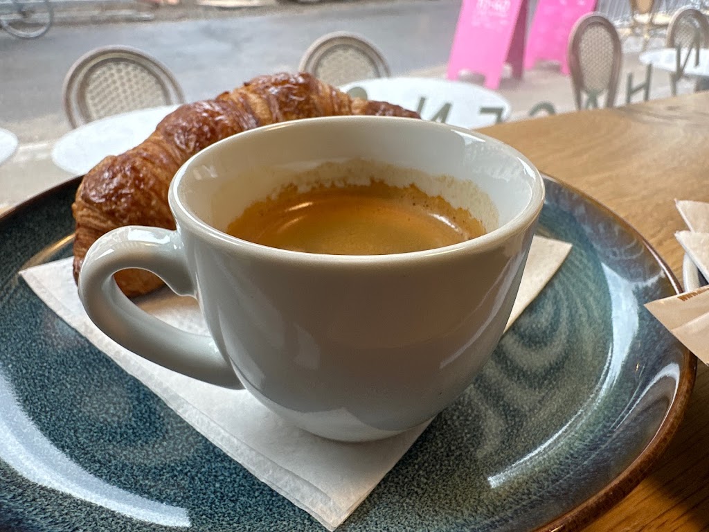 petit-cafe-6.jpeg