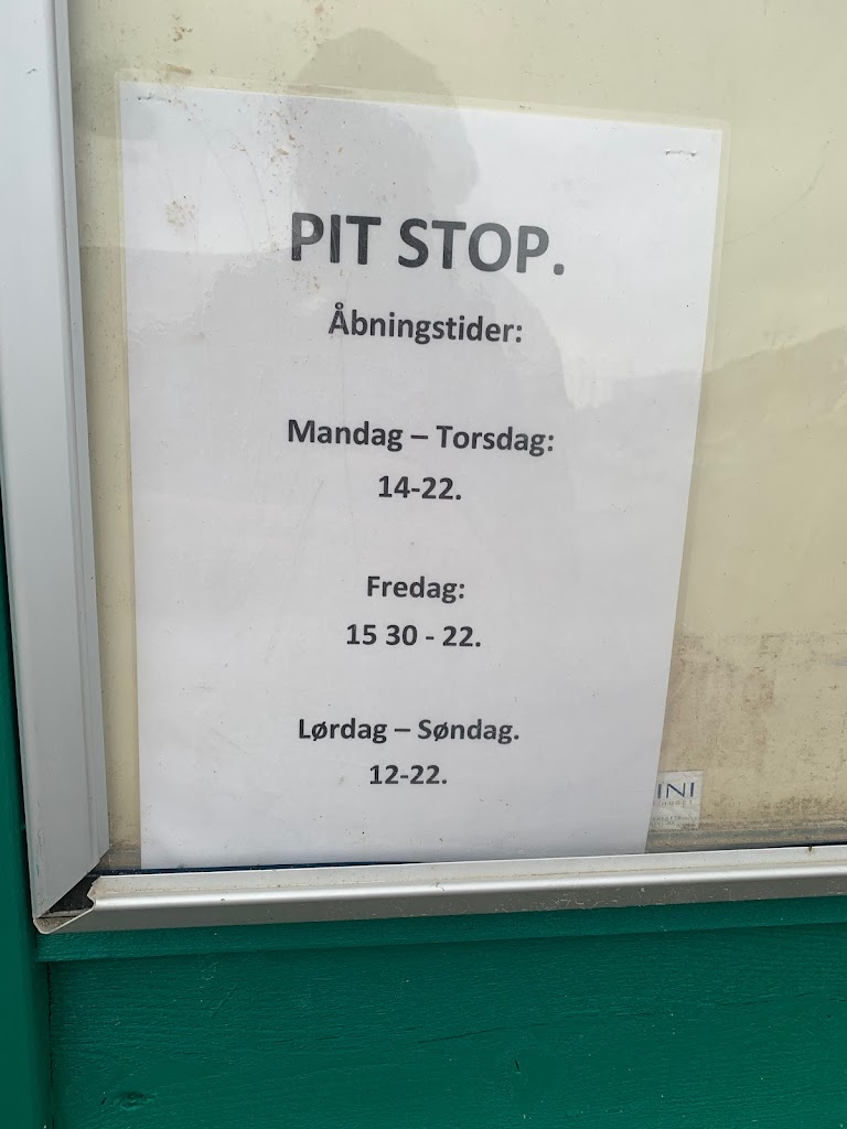 pit-stop-2.jpeg