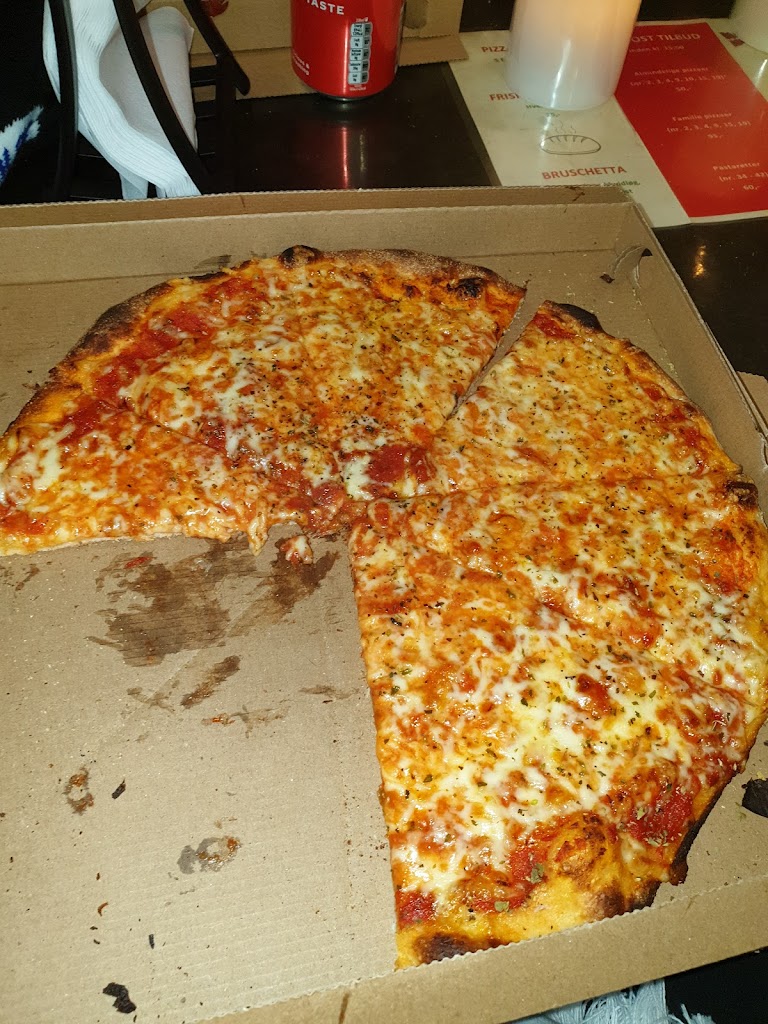 pizza-calabria-15.jpeg