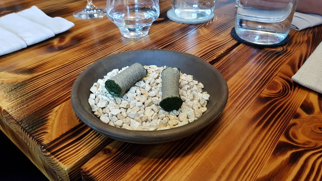restaurant-brace-11.jpeg