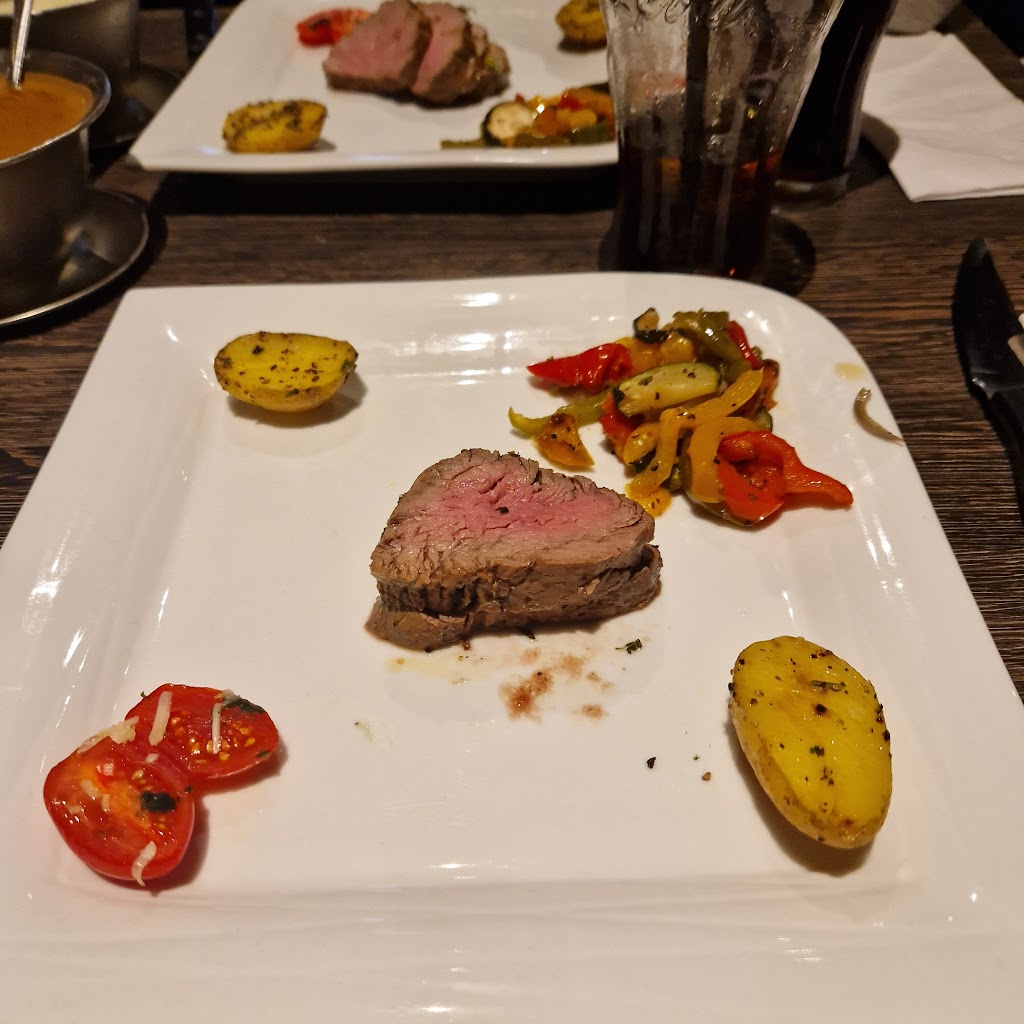 restaurant-savana-3.jpeg