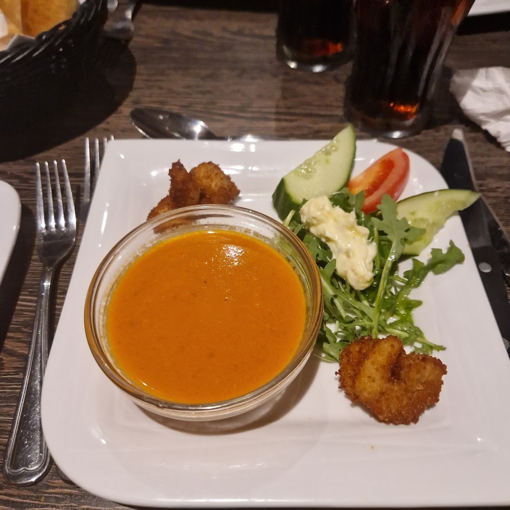 restaurant-savana-4.jpeg