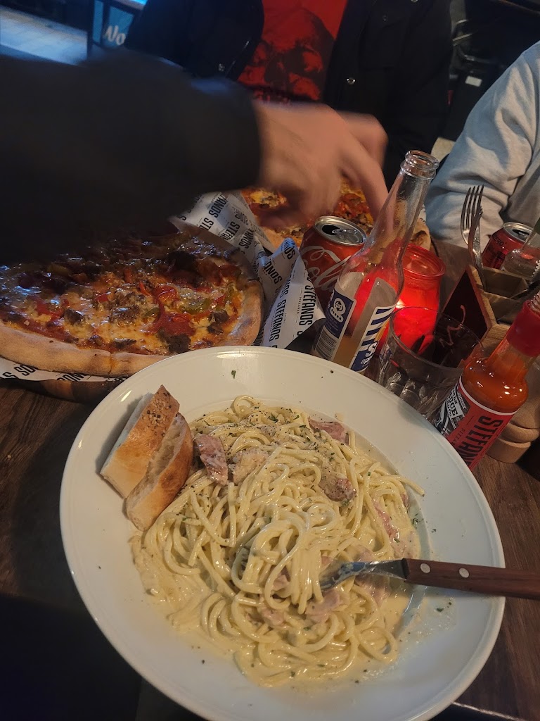 stefanos-pizza-17.jpeg
