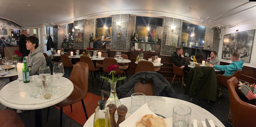 the-italian-corner-11.jpeg