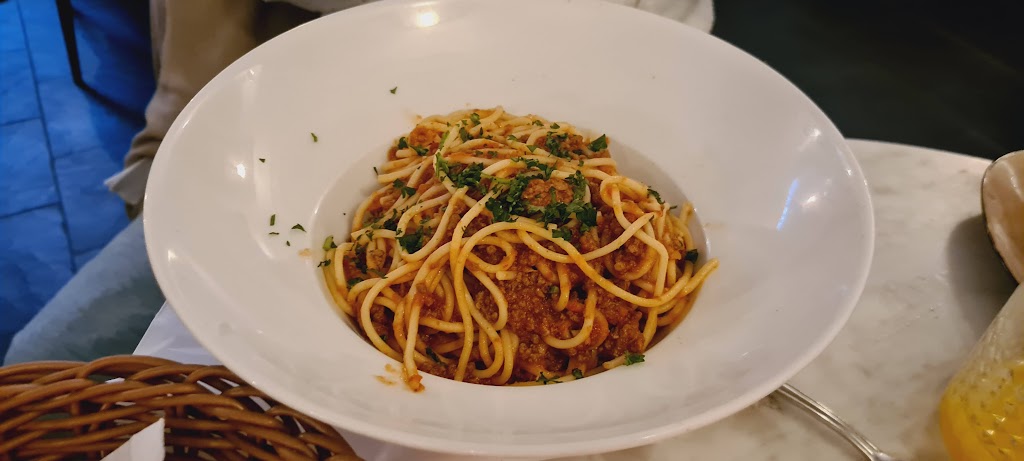 the-italian-corner-16.jpeg