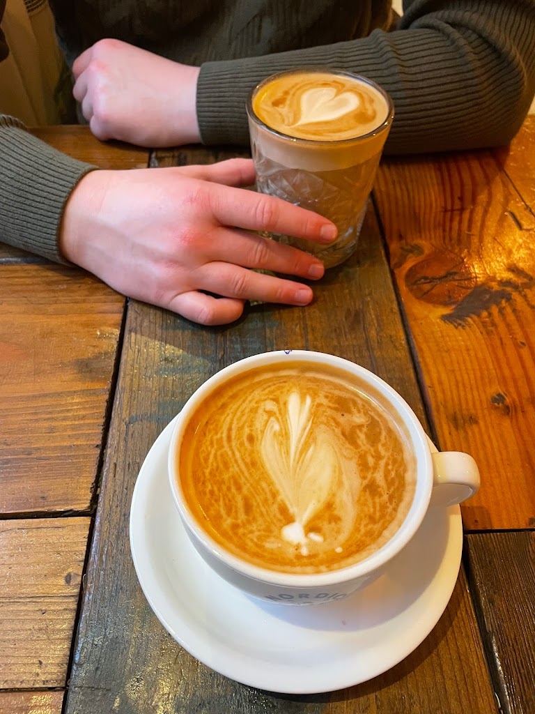 the-little-yellow-coffee-bar-5.jpeg