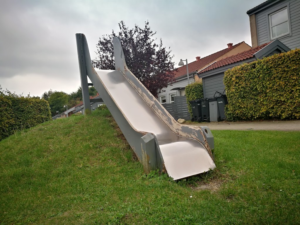 the-little-slide-0.jpeg