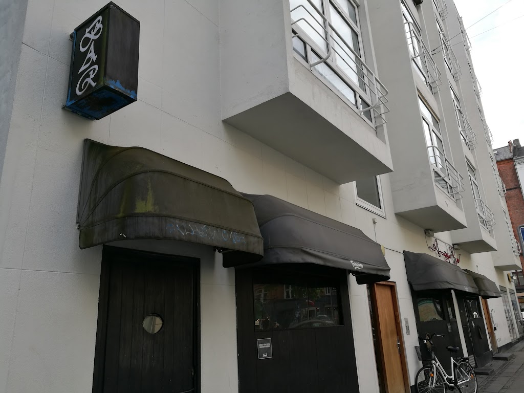 amigo-bar-2.jpeg