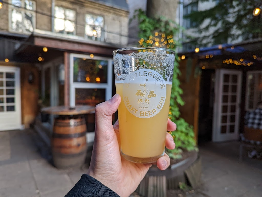 bootleggers-craft-beer-bar-frederiksberg-8.jpeg