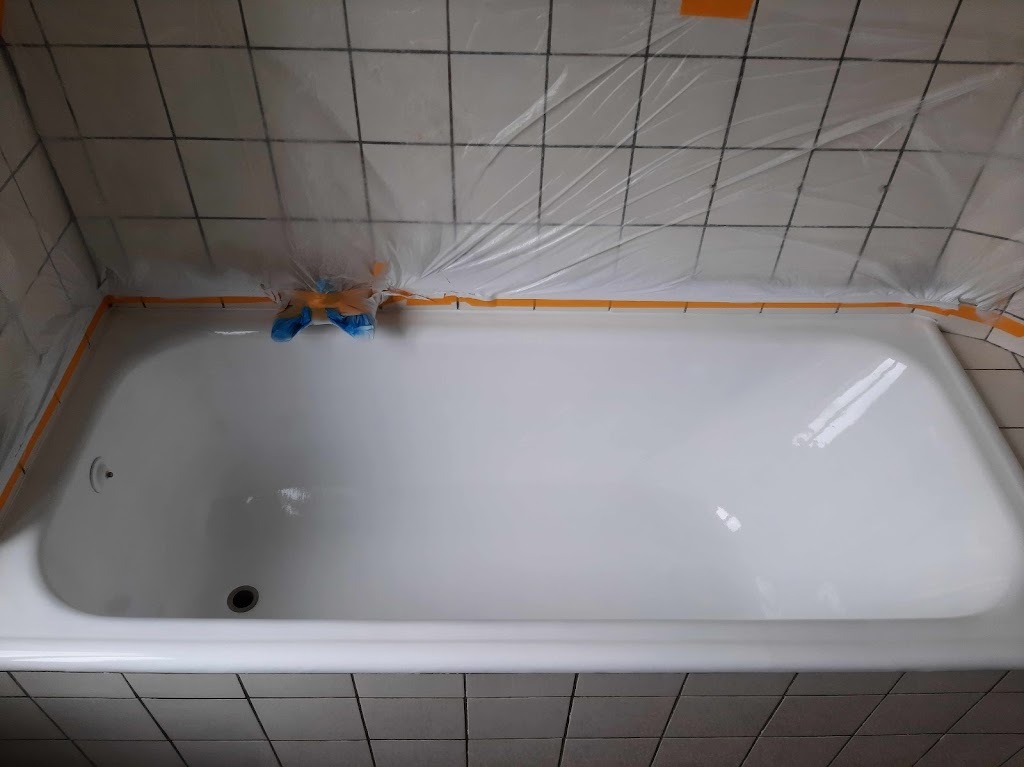emaljemanden-specialiseret-i-emaljering-af-badekar-0.jpeg