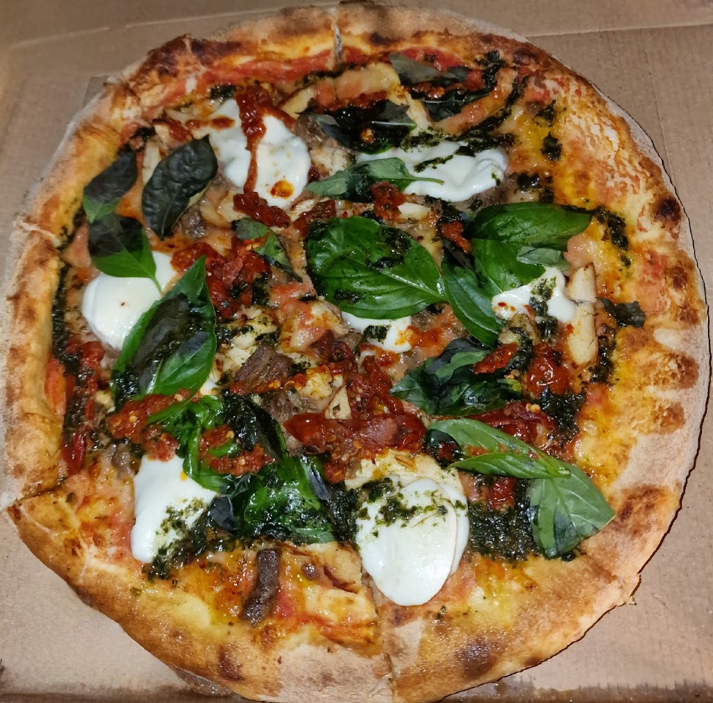 emiliana-italiana-pizza-0.jpeg