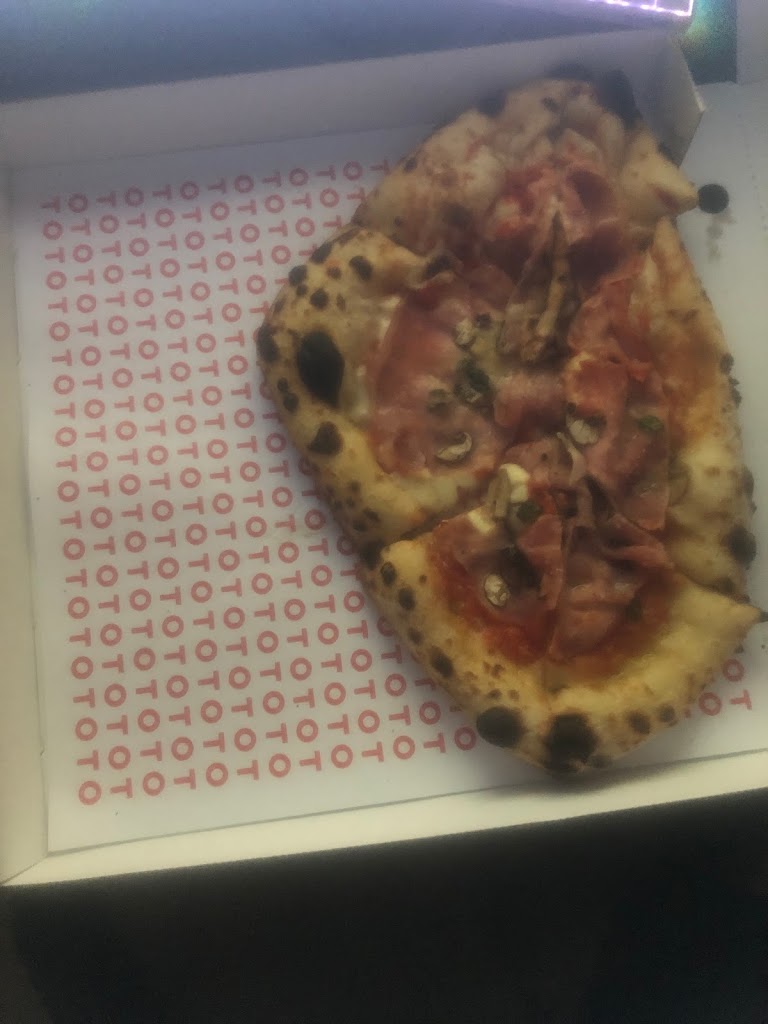 otto-pizza-godthabsvej-13.jpeg