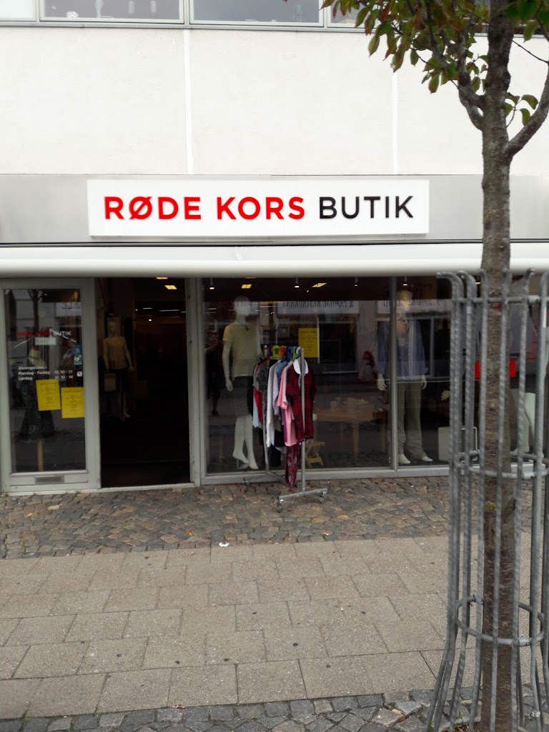 rode-kors-butik-frederikssund-3.jpeg
