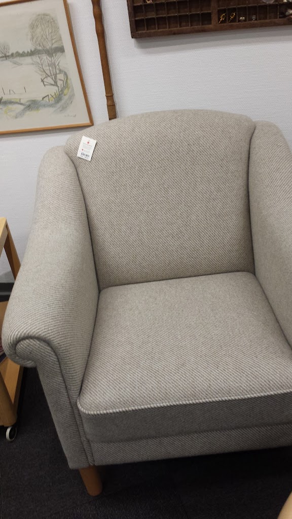 rode-kors-butik-frederikssund-6.jpeg