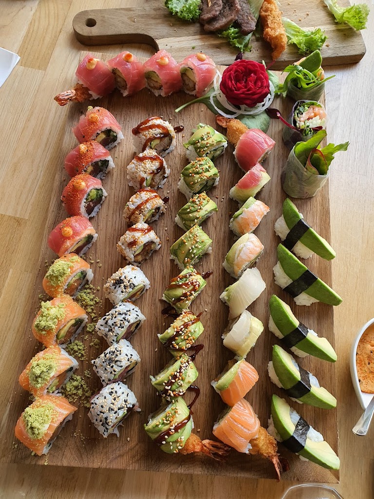 yoii-sushi-6.jpeg