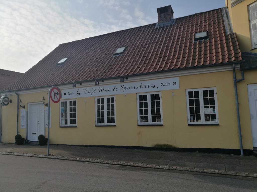 cafe-mee-og-sportsbar-12.jpeg