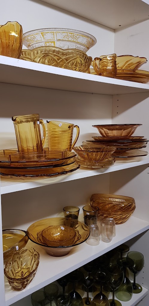 oles-recycled-and-antique-market-8.jpeg