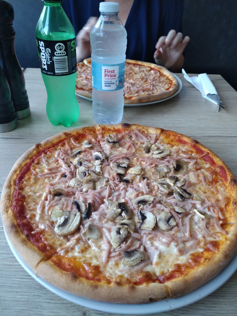 palazzo-pizzeria-9.jpeg