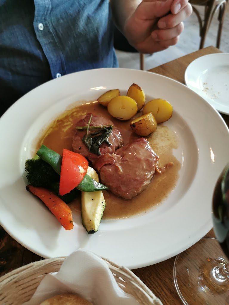 armandos-gentofte-2.jpeg