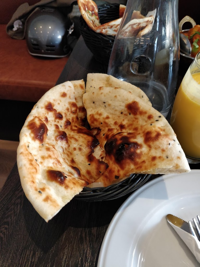 curry-lounge-3.jpeg