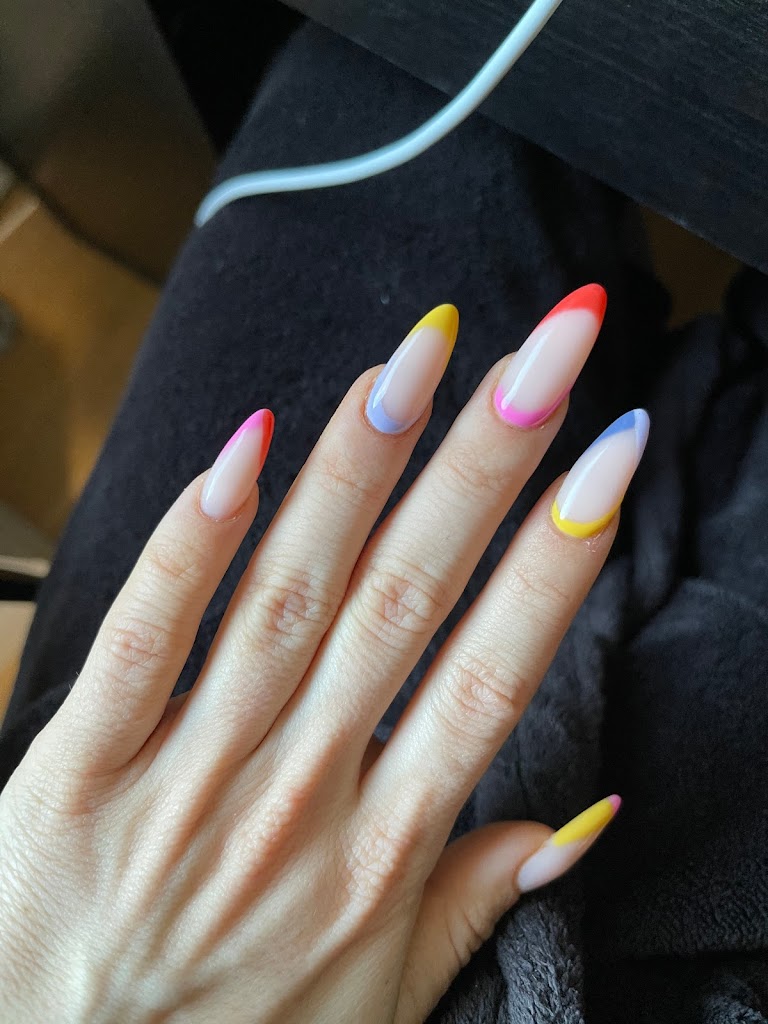 faranaillash-clinic-0.jpeg