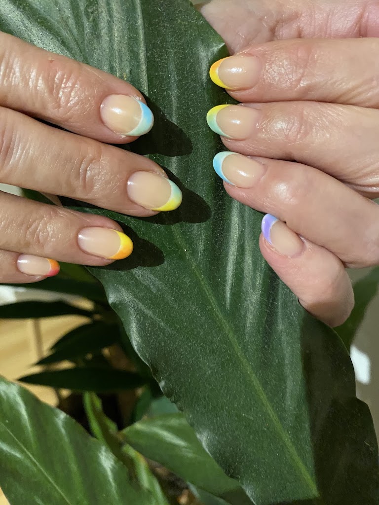 faranaillash-clinic-14.jpeg