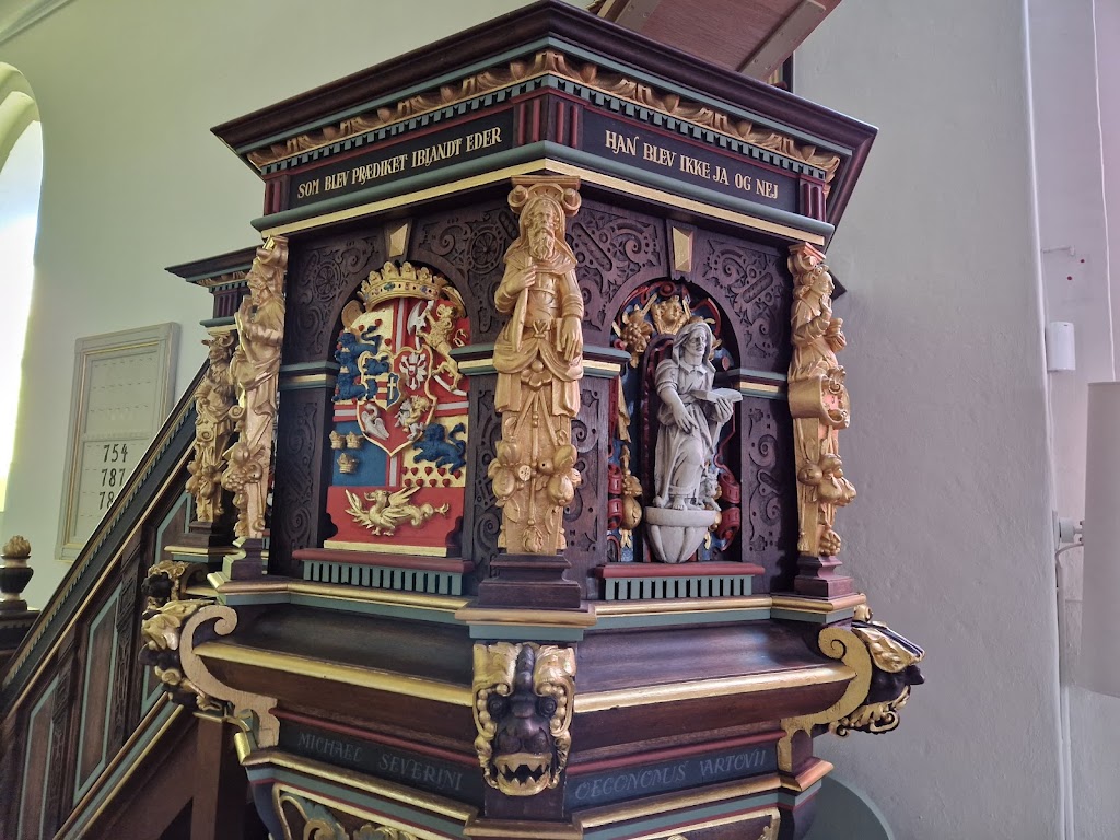 gentofte-church-8.jpeg