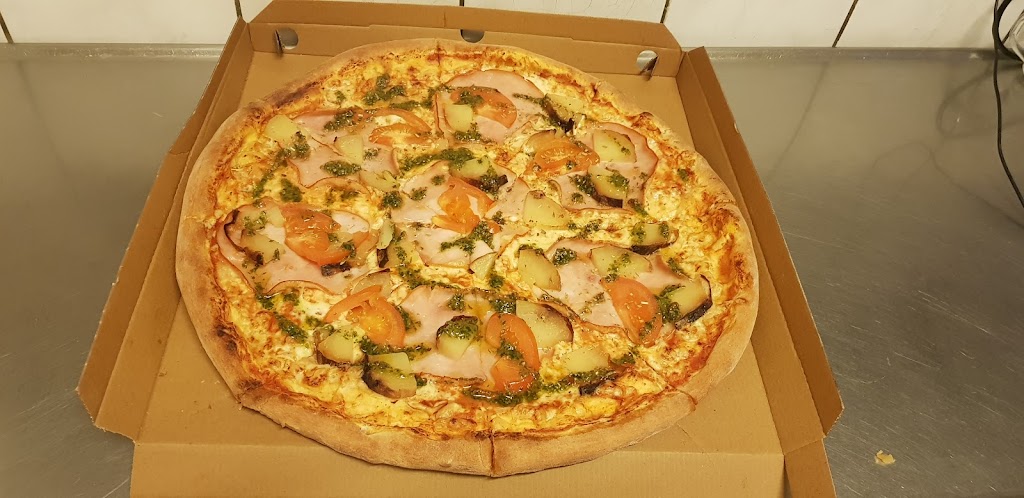 mezzaluna-6.jpeg