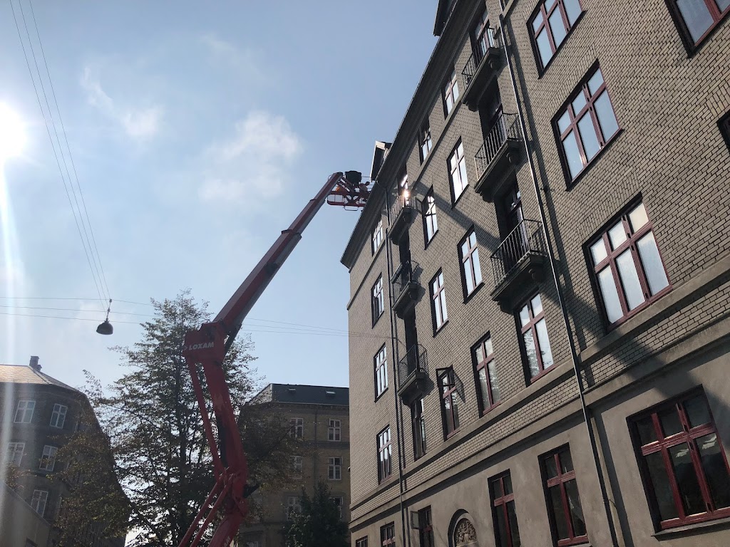 skadeservice-sjaelland-1.jpeg