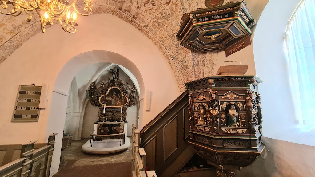 gorlose-kirke-4.jpeg