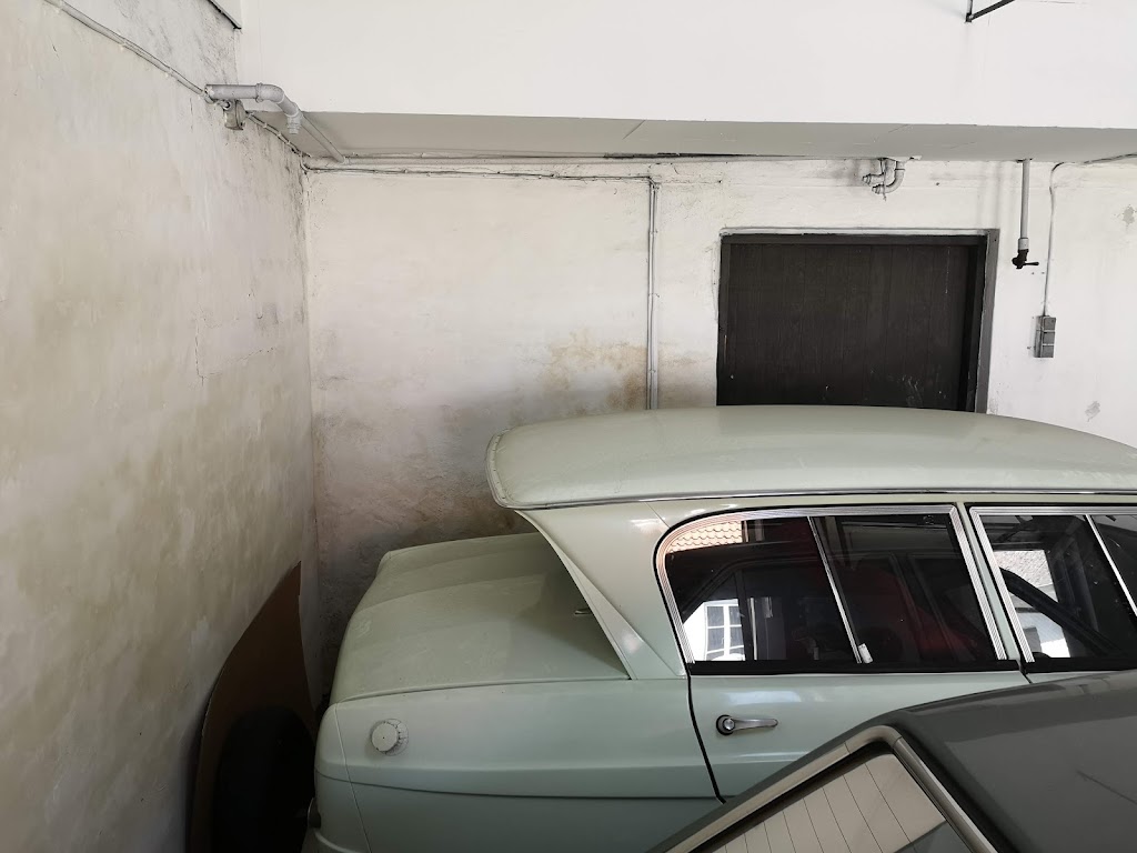 retro-garage-13.jpeg