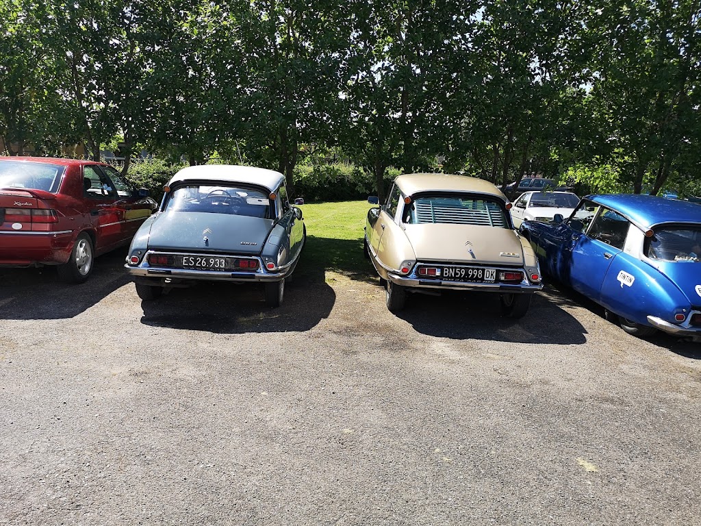 retro-garage-9.jpeg