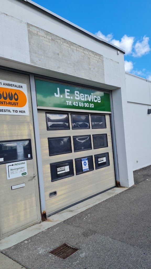 j-e-service-0.jpeg