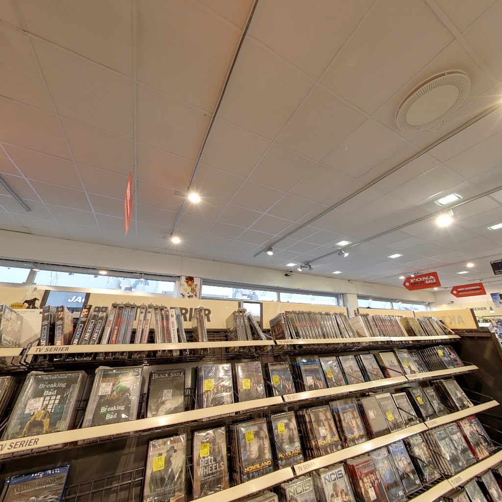 waves-shoppingcenter-13.jpeg