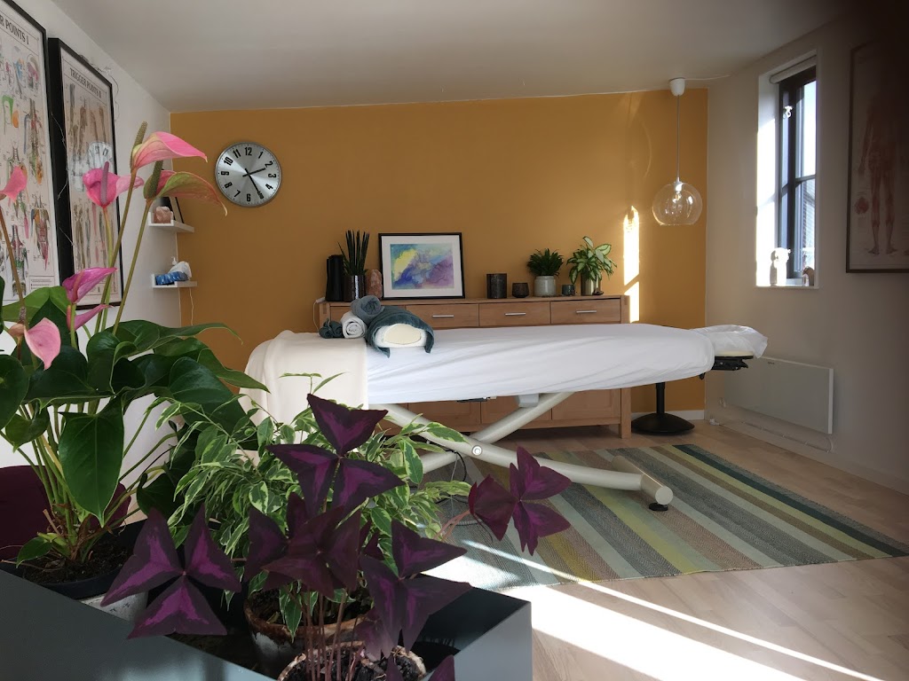 holistisk-massage-og-zoneterapi-0.jpeg