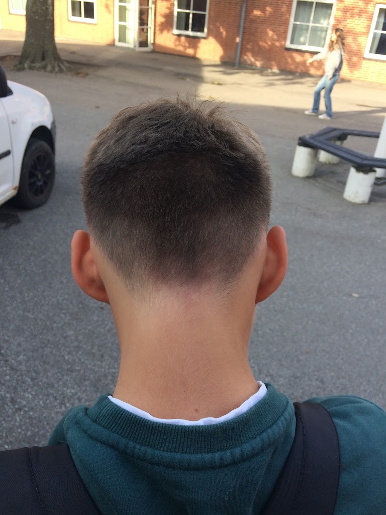 tonsers-barbershop-1.jpeg