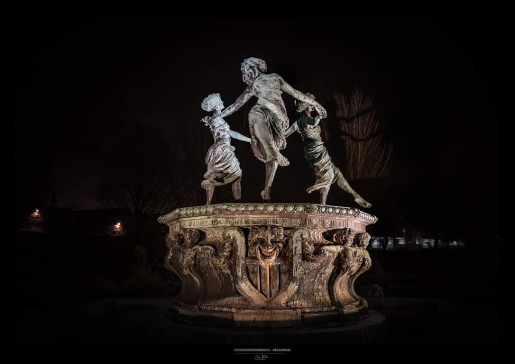 dancers-fountain-2.jpeg