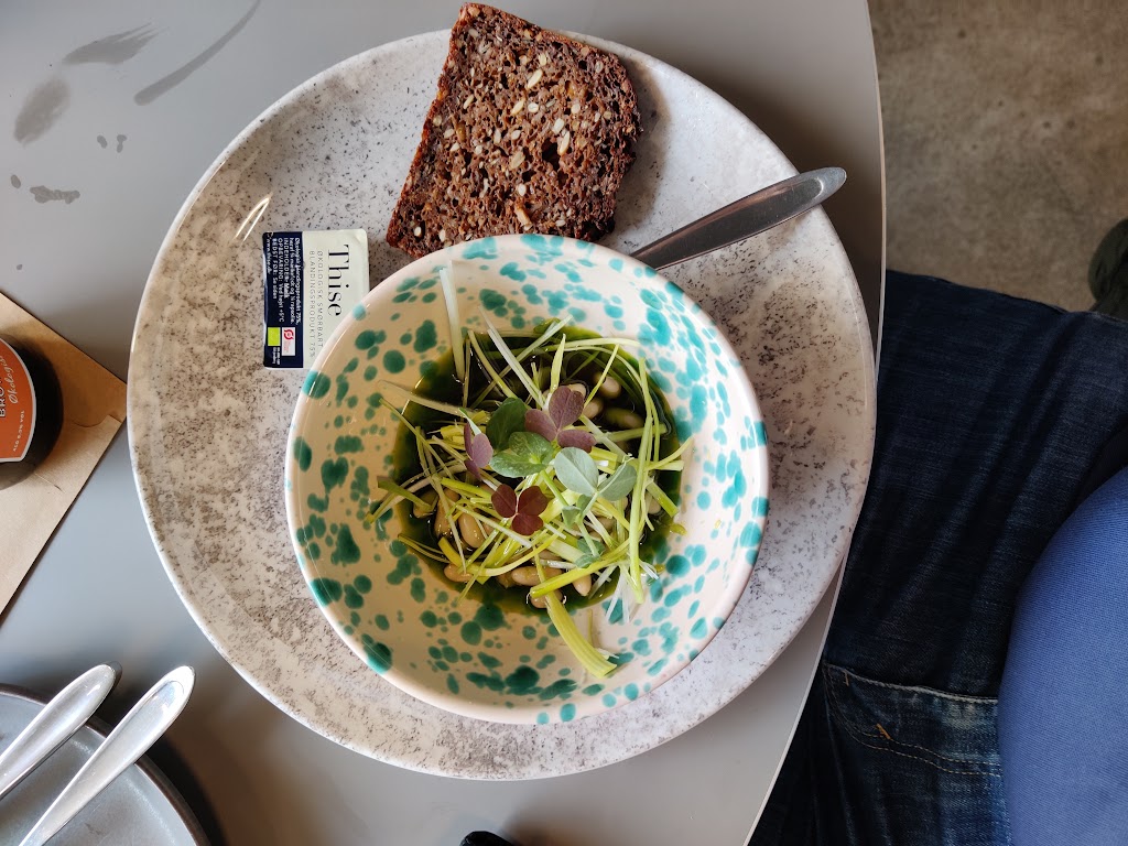 m-s-cafe-18.jpeg