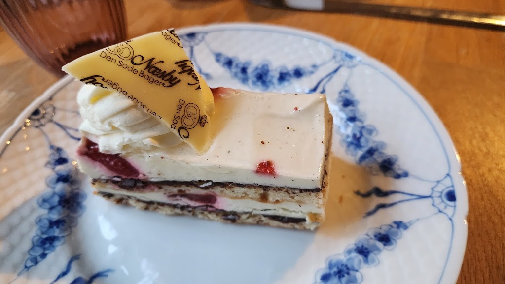 naesby-the-sweet-bakery-13.jpeg