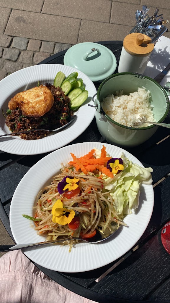 tuk-thai-take-away-2.jpeg