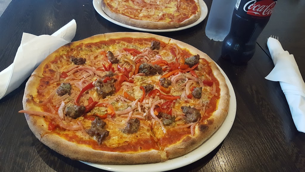 hjortens-pizzaria-cafe-0.jpeg