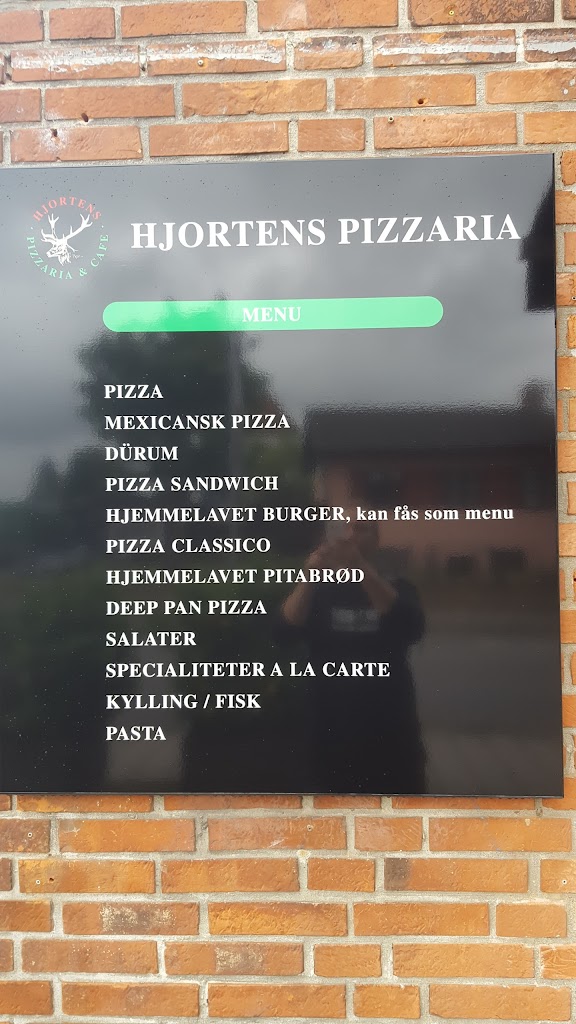 hjortens-pizzaria-cafe-3.jpeg